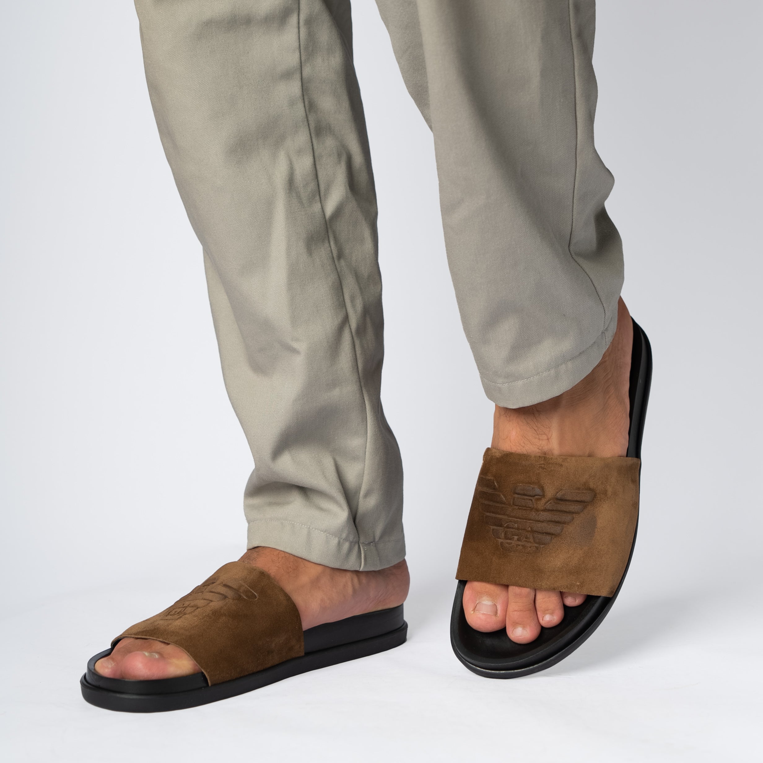 008 Sandales Homme en daim Tabac