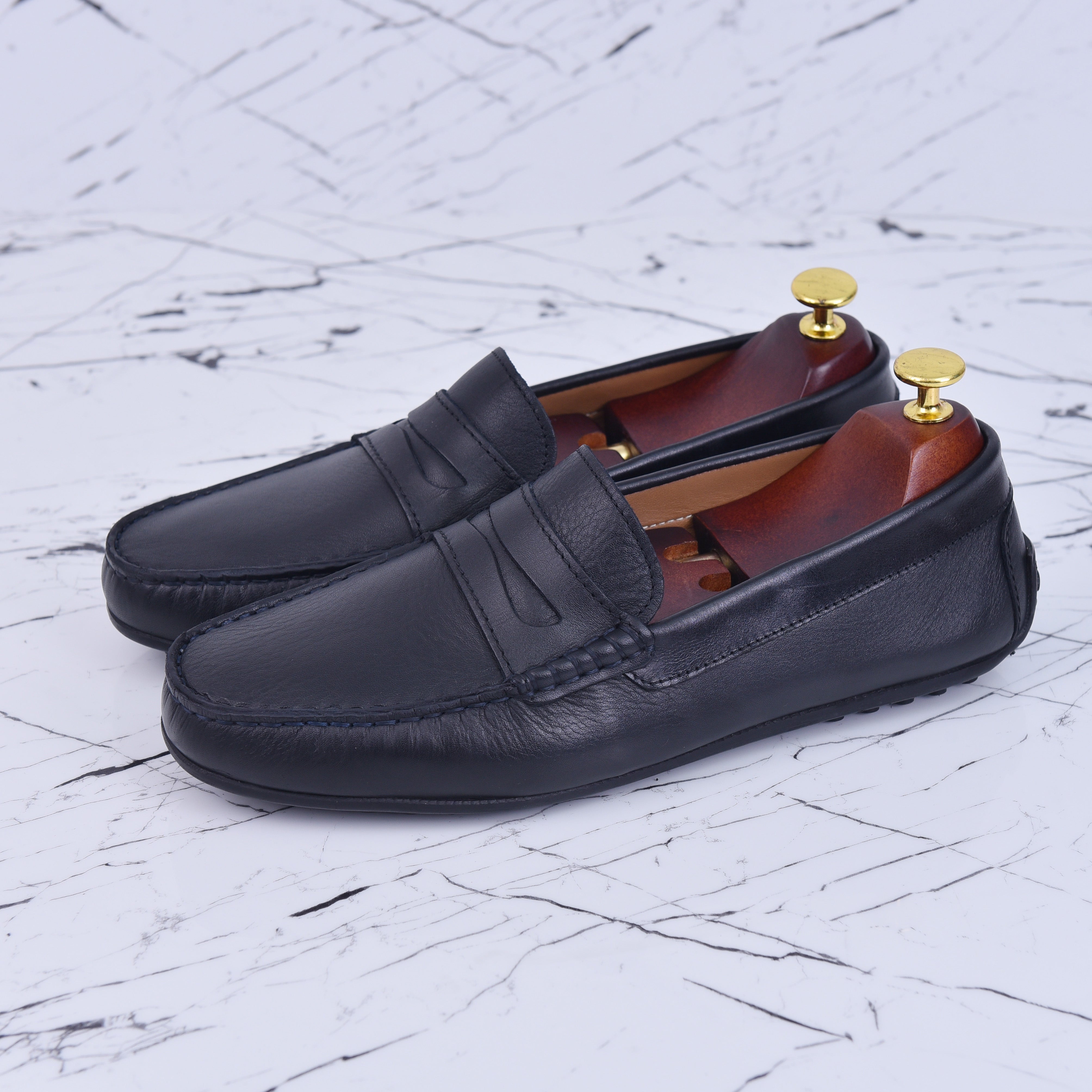 001 MOCASSINS SOUPLES EN CUIR NOIR