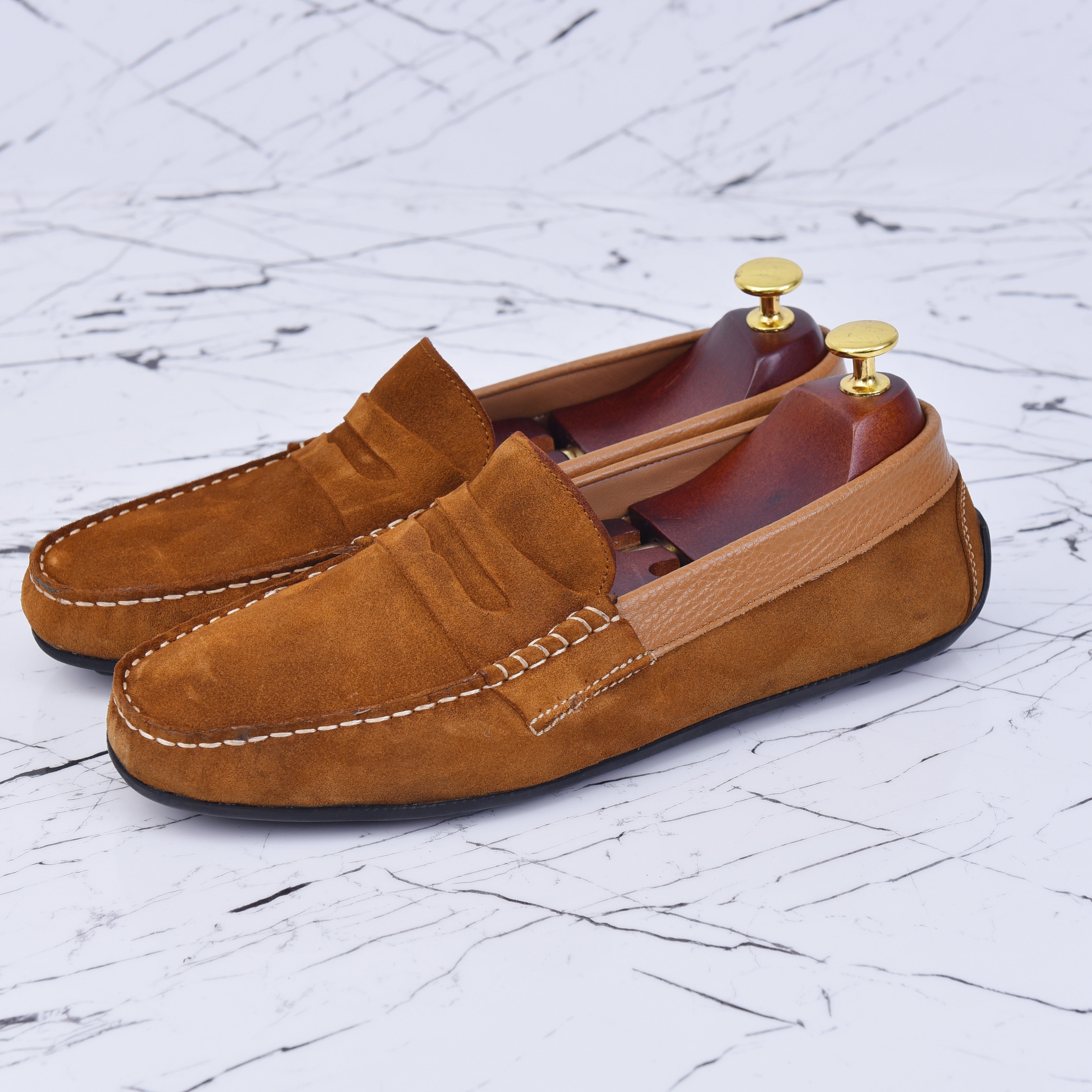 001 MOCASSINS SOUPLES EN DAIM TABAC
